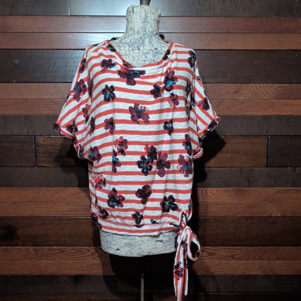 9-H15 Stcl. Anthropology Pink and White Striped Floral Tie-Hem Top